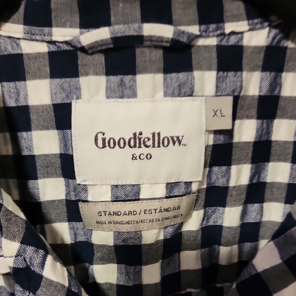 Goodfellow & Co Blue and White Casual Button Down Shirt - Picture 2 of 3